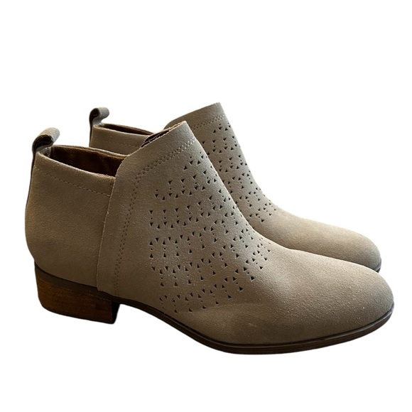 Toms Shoes - Toms Deia Suede Perforated Ankle Booties - 8.5